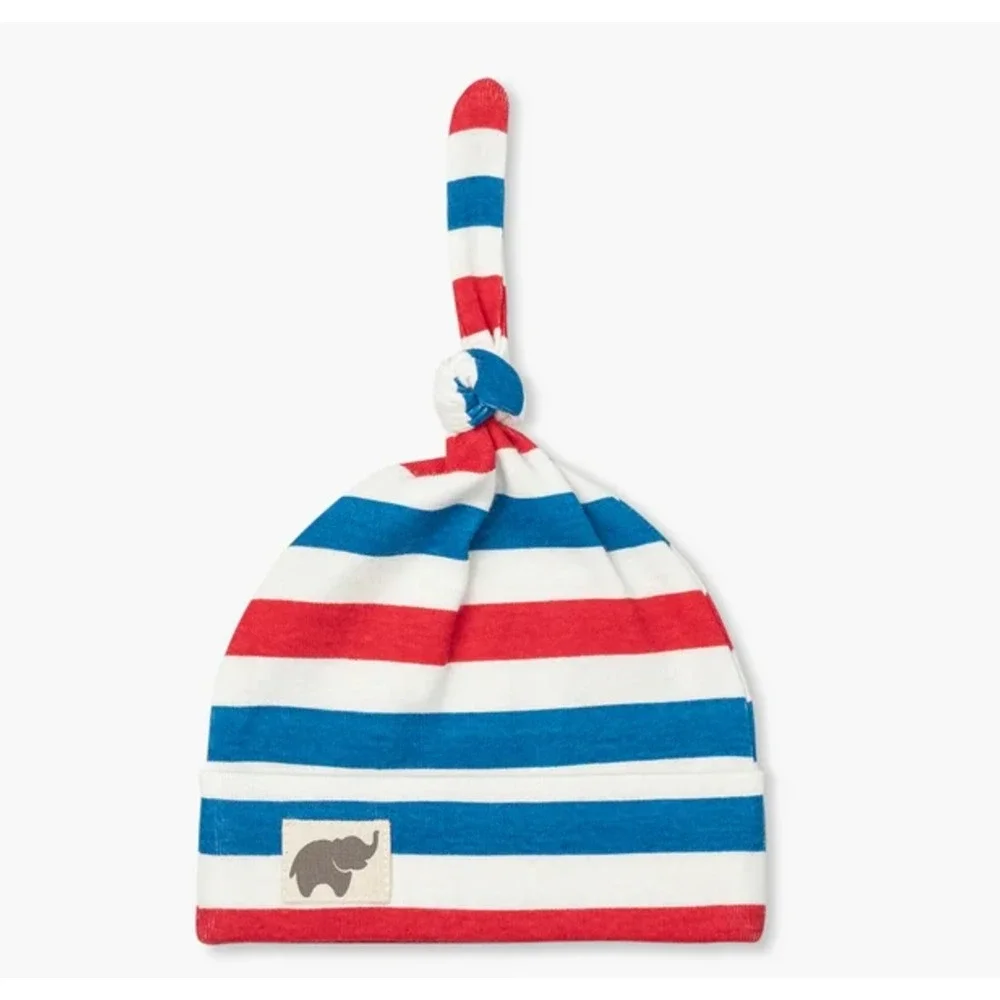 M+A by Monica + Andy Baby First Hello Cuddle Box Blanket + Cap Organic Gift Set